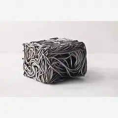 Compressión by Cesar, Escultura de fios de alumínio prensados, offered Sep 2011