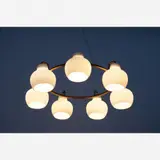 Vilhelm Lauritzen, Lustre de teto