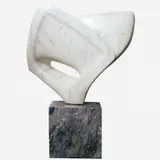 Asa by Bruno Giorgi, Escultura em mármore de Carrara, offered Apr 2007