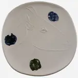 Cabeça de Cabra de Perfil (AR n. 150) by Pablo Picasso, Ceramica em argila branca pintada e esmaltada, offered Nov 2006