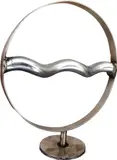Mário Cravo, Círculo Planeta, 2005, escultura em metal inox