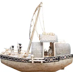 Caravela by Modelo Naval, marfim, offered Apr 2023