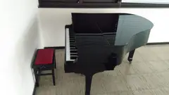 Yamaha, Piano 1/4 de cauda, instrumento musical