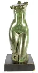 Nu Feminino by Diego Ortega, escultura em bronze, offered Aug 2022