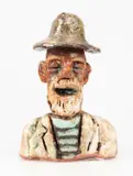 Fulvio Pennacchi, Figura com Chapeu, escultura em cerâmica