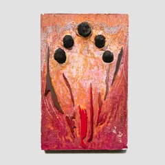 Eclipse by João Gg, 2021, gesso pigmentado, mdf, esmalte sintético, pães de queijo carbonizados, offered Nov 2021