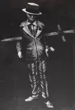 Mário Gruber, Fantasiado