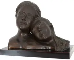 Duas Cabeças by Odette Eid, 1984, escultura em bronze, offered Jul 2021
