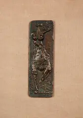 Sem Título by Francisco Stockinger, 1972, placa em bronze, offered Nov 2020