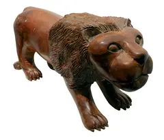 Leão (Boca da Mata) by Severino Da Marinheira, escultura em madeira, offered Nov 2020