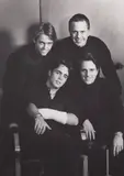 Bubby Costa, Edemar Cid Ferreira e Filhos, 2002, fotografia
