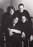 Bubby Costa, Edemar Cid Ferreira e Filhos, 2002, fotografia