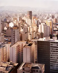 Doug Hall, Avenida Paulista - Left Panel, Foto cor sobre papel