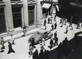 Rua São Bento by Hildegard Rosenthal, Foto pb em gelatina e prata sobre papel, offered Sep 2020