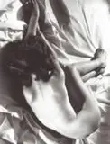 Josepha Haveman, Jeune Femme Nue Lovée Sur Un Drap, Foto pb em gelatina e prata sobre papel