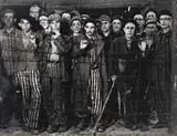 Margaret Bourke-White, Buchenwald Prisoners