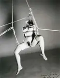 Nu Feminino by Araki Nobuyoshi, 1983, Foto pb sobre papel, offered Sep 2020