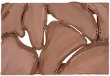 Leda Catunda, 7 Partes, 1997, acrílica sobre tela recortada e argolas