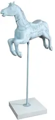 Cavalo by Sandra Cinto, 2008, escultura em caneta permanente e pintura sobre fibra, offered Jun 2015