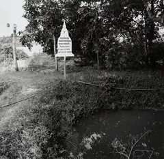 Placa by Otto Stupakoff, 1999, fotografia p&b, offered Nov 2013
