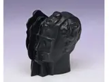 Cabeza fragmentada by Marta Minujín, bronce, offered Dec 2025