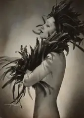 Auktion 104, Los 3 by (Olga Wlassics) Manassé, 1934, Gelatinesilberabzug, sold Apr 2025