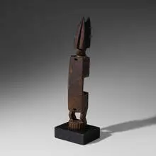 Konbalabala (door lock) by Bamana, carved wood, sold Aug 2020