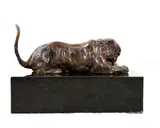 Jeremy Hamilton, Resting Tiger, Bronze on Granite Enquire