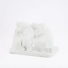 Figurengruppe "Schlafendes Bauernpaar" by Meissen, 1924-34, Porzellan, glasiert, sold May 2025