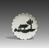 Bull Under a Tree by Pablo Picasso, 1952, Weißes Steingut, partiell farbig gefasst und glasiert; ceramic, Madoura edition, sold Jun 2025