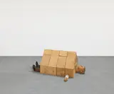 Stephan Balkenhol, Mann im Haus, 1997, 18 Wawa-Holzblöcke, geschnitzt und partiell farbig gefasst
