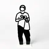 Julian Opie, Headphones, 2018, Acrylglasfigur aufgesteckt auf Acrylglassockel