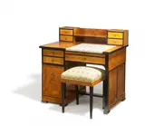 Joseph Maria Olbrich, Schreibtisch mit Hocker, Um 1905, Wurzelmaser, Ahorn, Eschemaser furniert und eingelegt, tlw