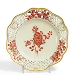 Dessertteller aus dem sog. "Möllendorff-Service" by Meissen, Um 1762, Porzellan, eisenrot und gold dekoriert, sold May 2025