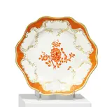 Speiseteller aus dem sog. "Möllendorff-Service" by Meissen, Um 1762, Porzellan, leicht reliefiert, farbig mit Camaieudekor staffiert, gold dekoriert, sold May 2025