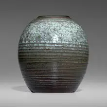 Richard DeVore, Early vase, c. 1957, glazed stoneware