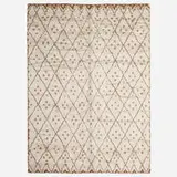 Contemporary, pile carpet