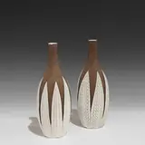 Anna-Lisa Thomson, Paprika vases, pair, model 1019