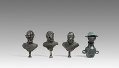 Thomas Schütte, Skatbrüder, 2022, Vier Bronzen, grau patiniert