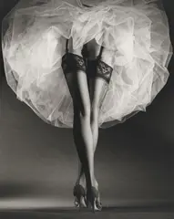 Round the Clock I, New York by Horst P. Horst, 1987, Späterer Gelatinesilberabzug, sold Dec 2025