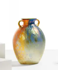Loetz Witwe, Henkelvase 'Tricolor', Um 1900, Böhmisches Glas 1880-1940