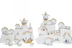 Meissen, Kaffee- und Teeservice '1001 Nacht', 20. Jh, Porzellan, polychrom und gold staffiert