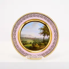 Kpm, Bildteller mit Ansicht von Jena, Um 1832-1837, Porzellan, teilweise roséfarbener Fond, polychrom und gold staffiert