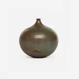 Round bottle with lip by Gertrud and Otto Natzler, sold Oct 2021