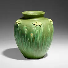 Gertrude Stanwood for Grueby Faience Company, Rare and Exceptional vase with daffodils, 1899-1910, glazed earthenware