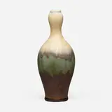 Manufacture nationale de Sèvres, Vase