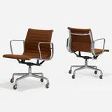 Aluminum Group office chairs, pair by Charles and Ray Eames, 1958 / 1984, cast aluminum, upholstery, rubber, sold Feb 2020
