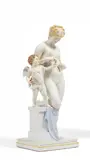 Meissen, Venus mit Amor, Vor 1924, Porzellan, polychrom und gold staffiert