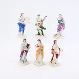 Meissen, Folge von sechs Allegorien der freien  und schönen Künste, Porzellan, polychrom und gold staffiert.