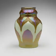 Early pulled-feather vase by Tiffany Studios, c. 1896, hand-blown Favrile glass, sold Jul 2024